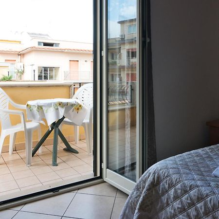 فندق La Casa Degli Artisti 1 نيتّونو المظهر الخارجي الصورة