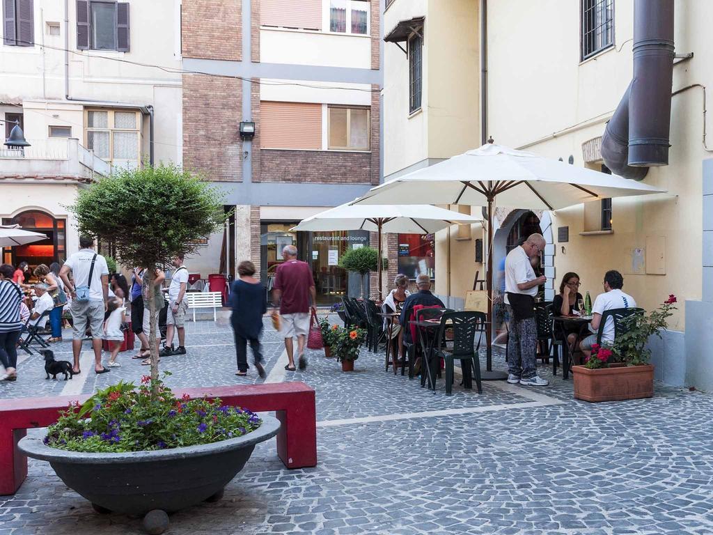 فندق La Casa Degli Artisti 1 نيتّونو المظهر الخارجي الصورة