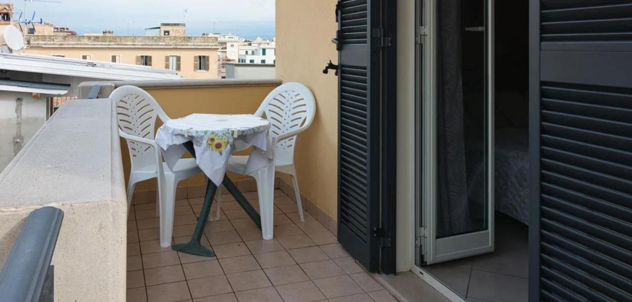 فندق La Casa Degli Artisti 1 نيتّونو المظهر الخارجي الصورة