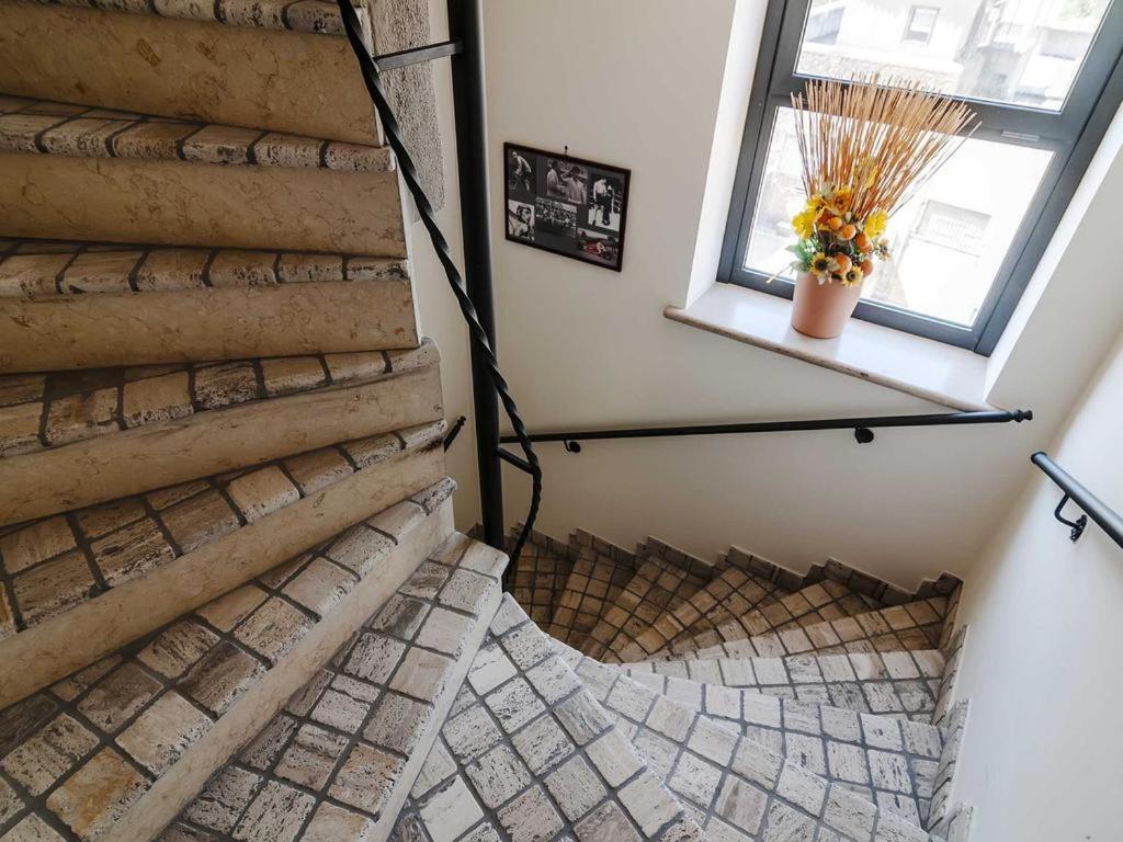 فندق La Casa Degli Artisti 1 نيتّونو المظهر الخارجي الصورة