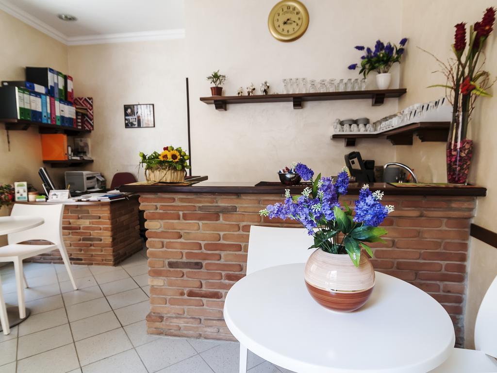 فندق La Casa Degli Artisti 1 نيتّونو المظهر الخارجي الصورة